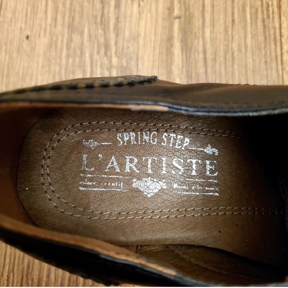 L’artiste Bardot Oxford 38/US 7 (run small) EUC - Picture 6 of 6